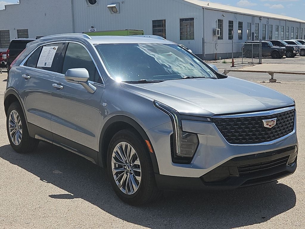 2024 Cadillac XT4 Premium Luxury