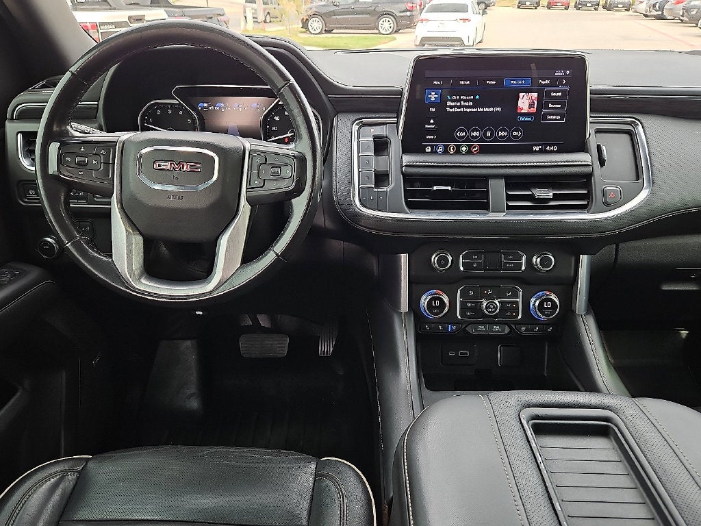 2021 GMC Yukon XL SLT