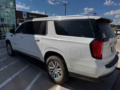 2021 GMC Yukon XL SLT