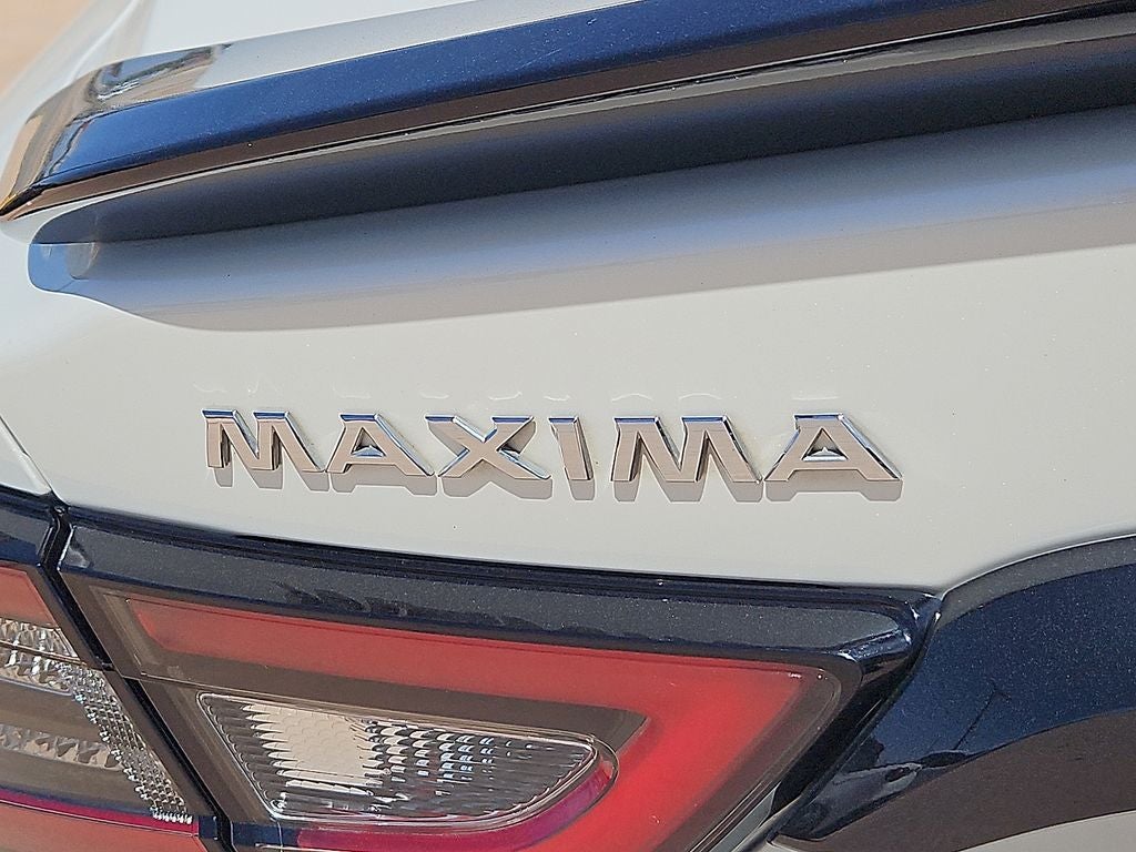 2021 Nissan Maxima SR