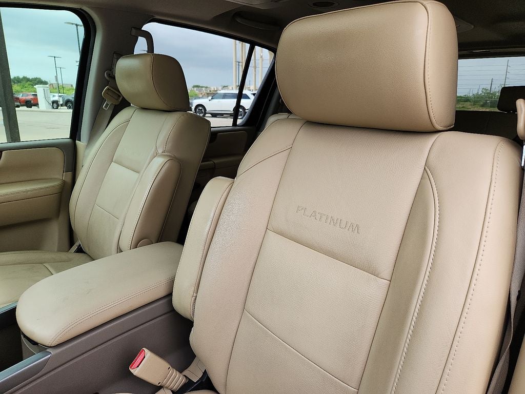 2014 Nissan Armada Platinum
