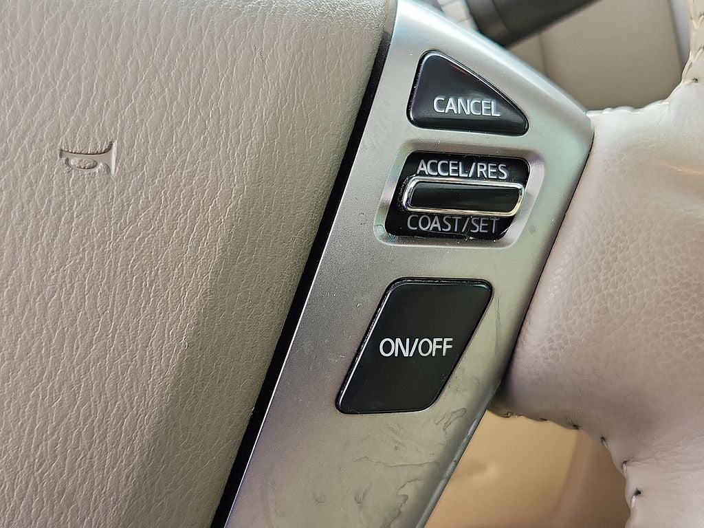 2014 Nissan Armada Platinum