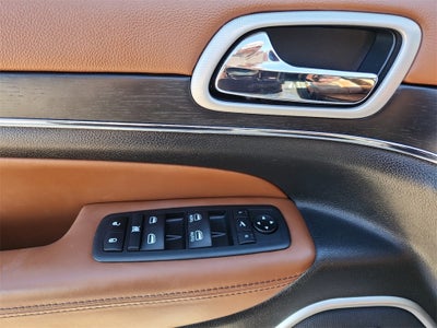 2020 Jeep Grand Cherokee Summit