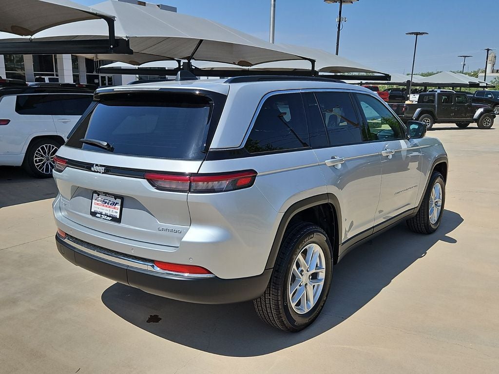 2026 Jeep Grand Cherokee Laredo