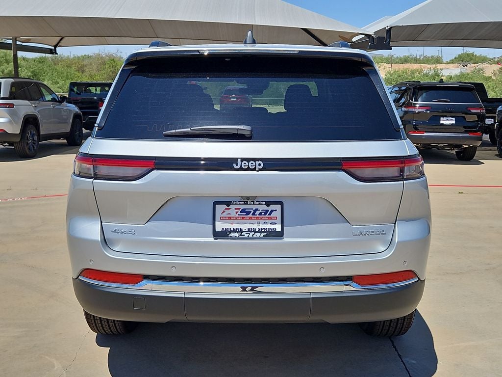 2026 Jeep Grand Cherokee Laredo