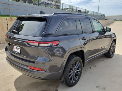 2026 Jeep Grand Cherokee Limited Reserve