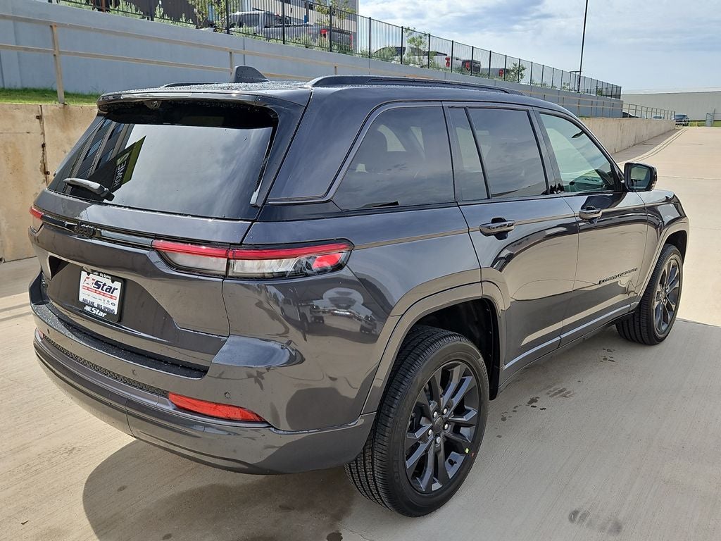 2026 Jeep Grand Cherokee Limited Reserve