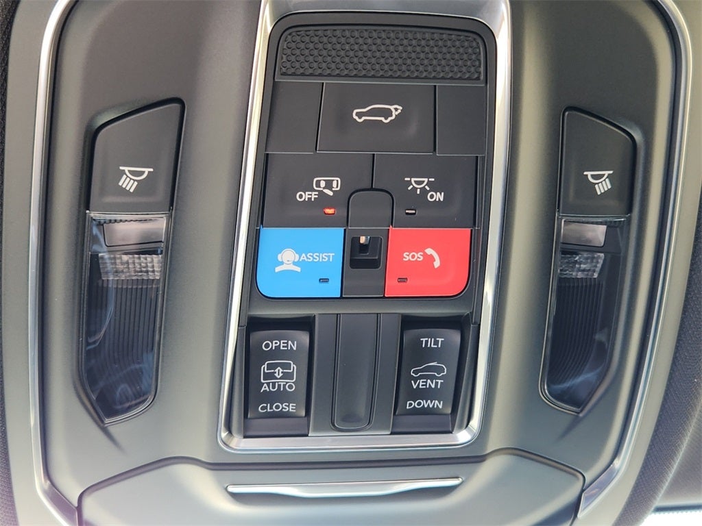 2025 Jeep Grand Cherokee L Altitude X