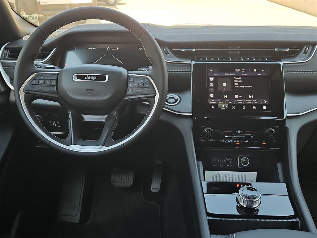 2025 Jeep Grand Cherokee L Laredo