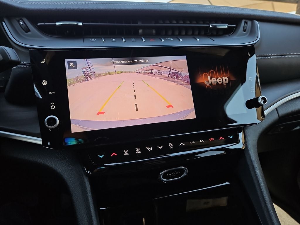 2026 Jeep Grand Cherokee L Laredo