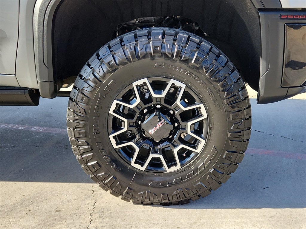 2025 GMC Sierra 2500HD AT4X