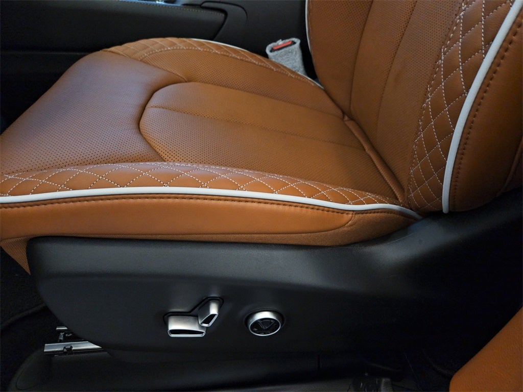 2026 Chrysler Pacifica Pinnacle