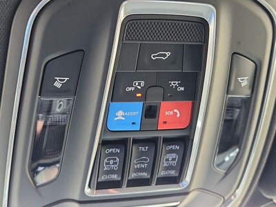 2026 Jeep Cherokee Overland