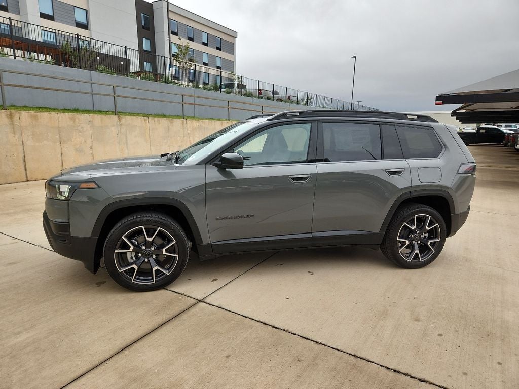 2026 Jeep Cherokee Overland