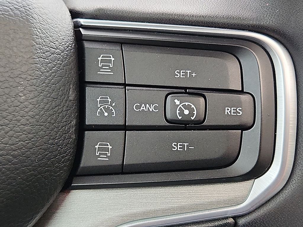 2023 Jeep Wagoneer Series II