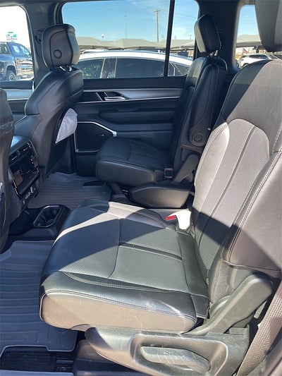 2024 Jeep Wagoneer Series II