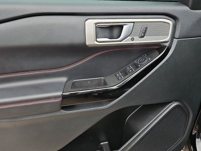 2024 Ford Explorer ST-Line