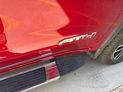 2025 GMC Sierra 1500 AT4