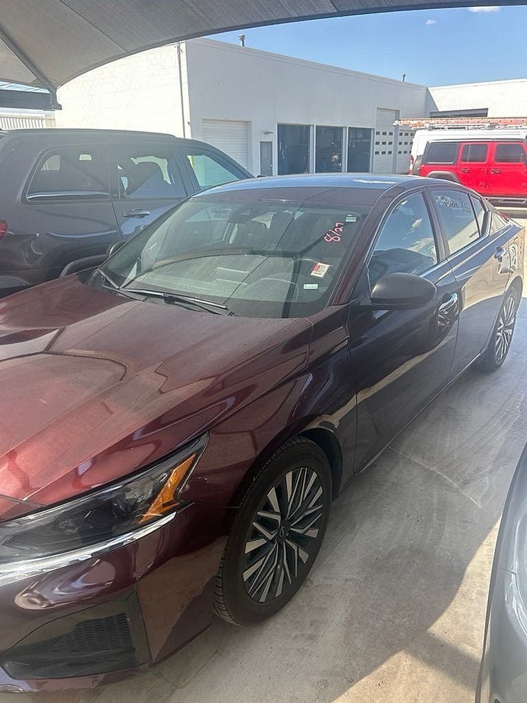 2025 Nissan Altima 2.5 SV
