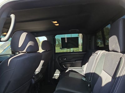 2024 Nissan Titan SV