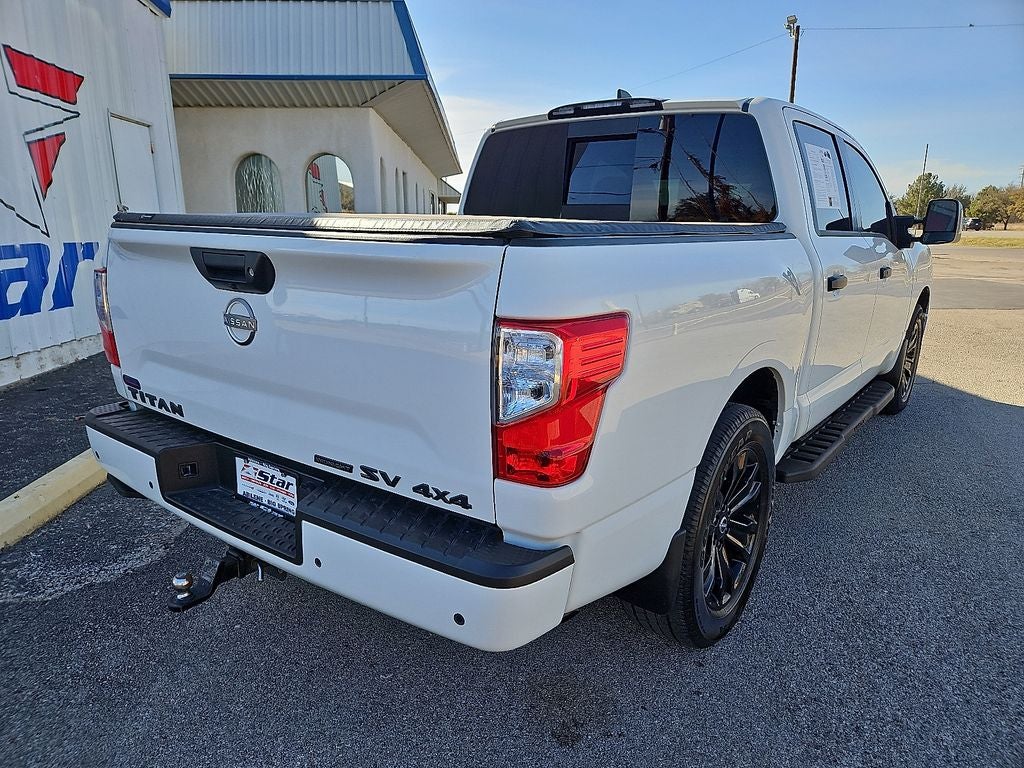 2024 Nissan Titan SV