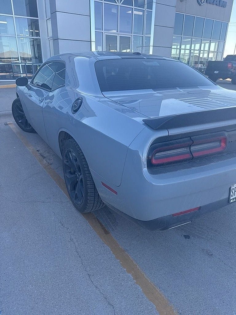 2020 Dodge Challenger SXT