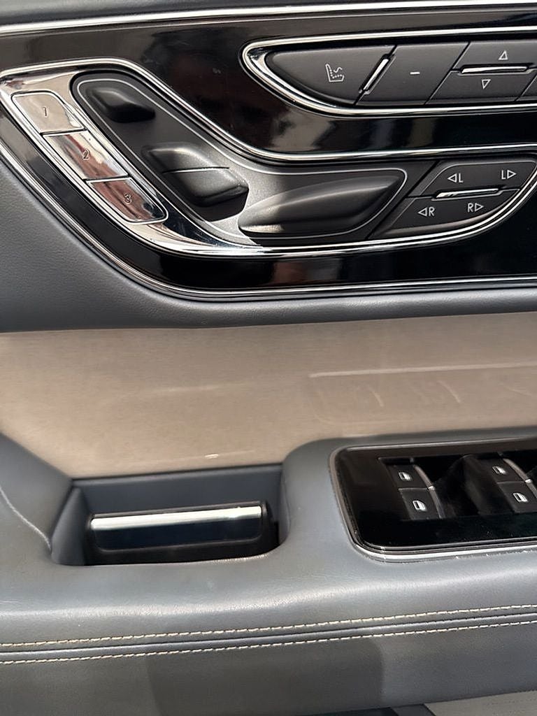 2021 Lincoln Navigator Black Label