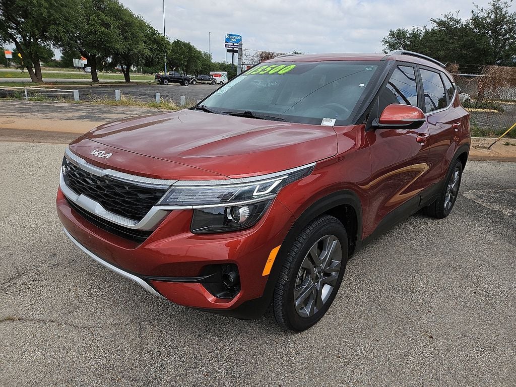 2023 Kia Seltos S